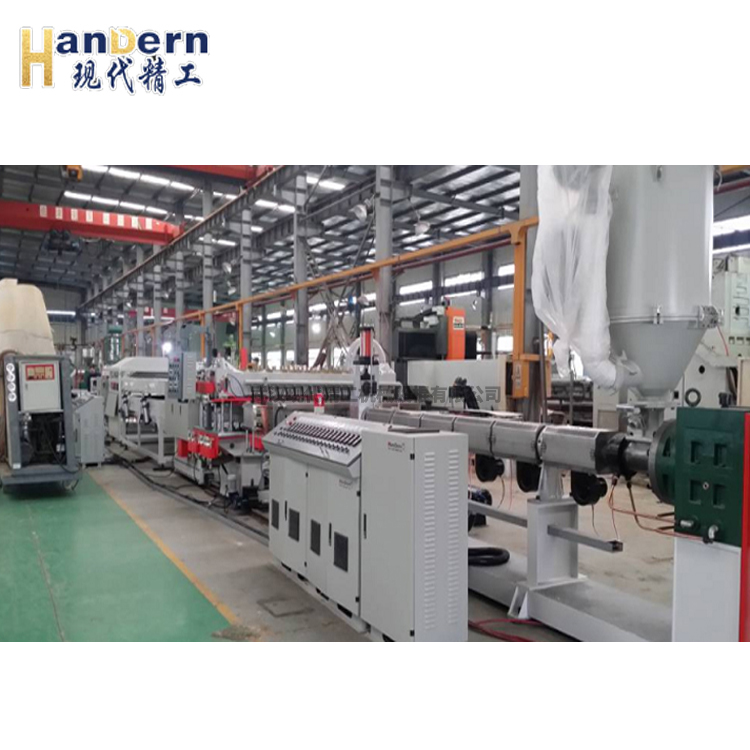 關于PP/PE發泡板材生產線的介紹