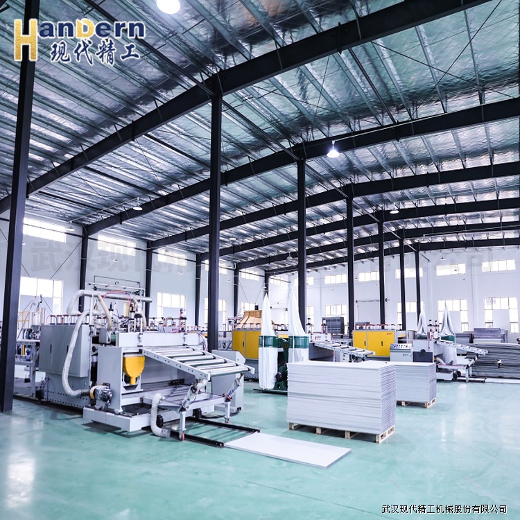 PP中空塑料建筑模板生產線能制作哪幾種規格的板材