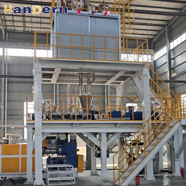 石頭紙連續密煉造粒機實物圖 2